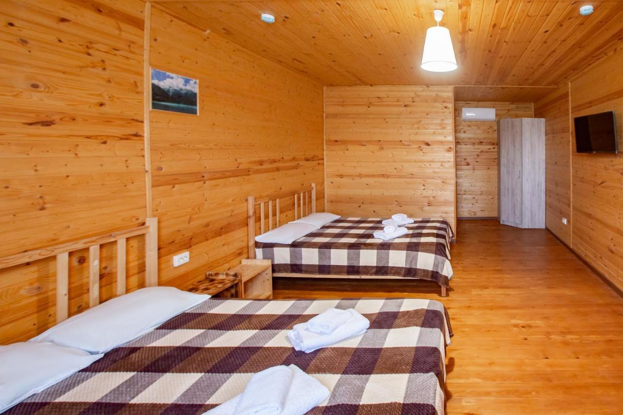 Gloriya Hotel Lidzava 外观 照片